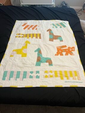 Crate&Barrel Crib Animal Patchwork Quilt